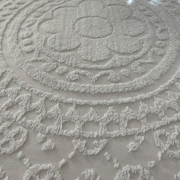 chennile queen size bedspread - Picture 4 of 4